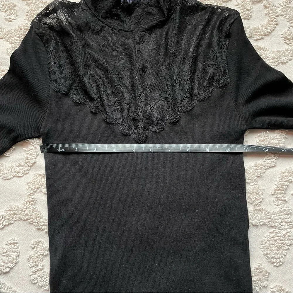 All Black Lace Dressy top x small from Rosemunde - Picture 3 of 8